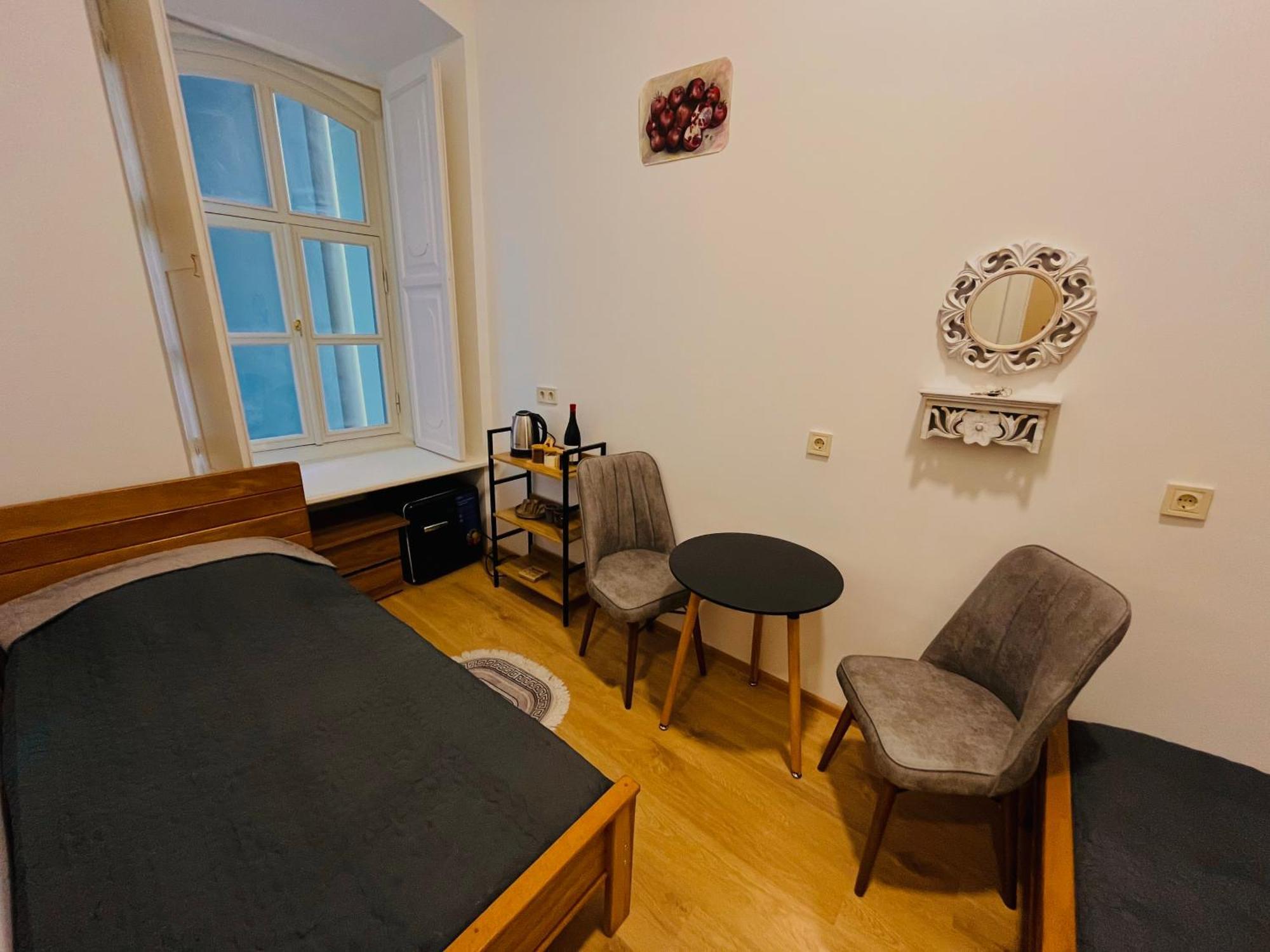 Salomes Guest Room ティビリシ エクステリア 写真